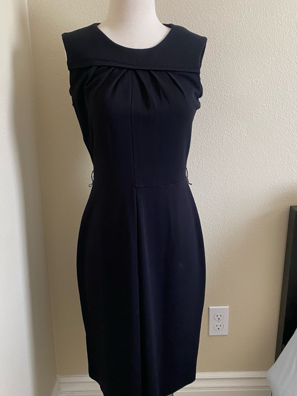 Calvin Klein Black Pleated Yoke Sheath Dress